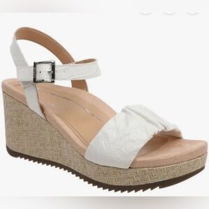 VIONIC 7.5W Aileen Croco Leather Platform Wedge Arch Support Sandal NWOB $139